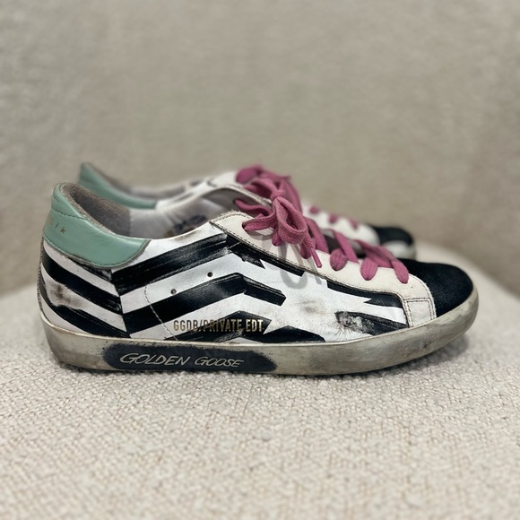 Golden Goose Superstar low top sneaker 37EU - Picture 2 of 7